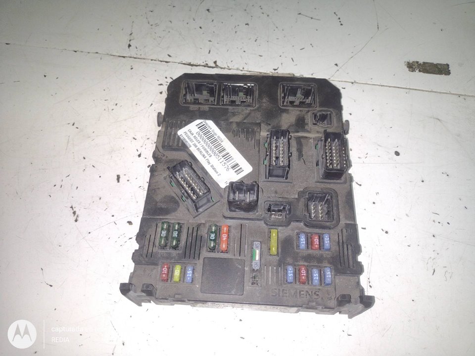 VOLKSWAGEN 206 1 generation (1998-2009) Fuse Box S118085220C 21274565