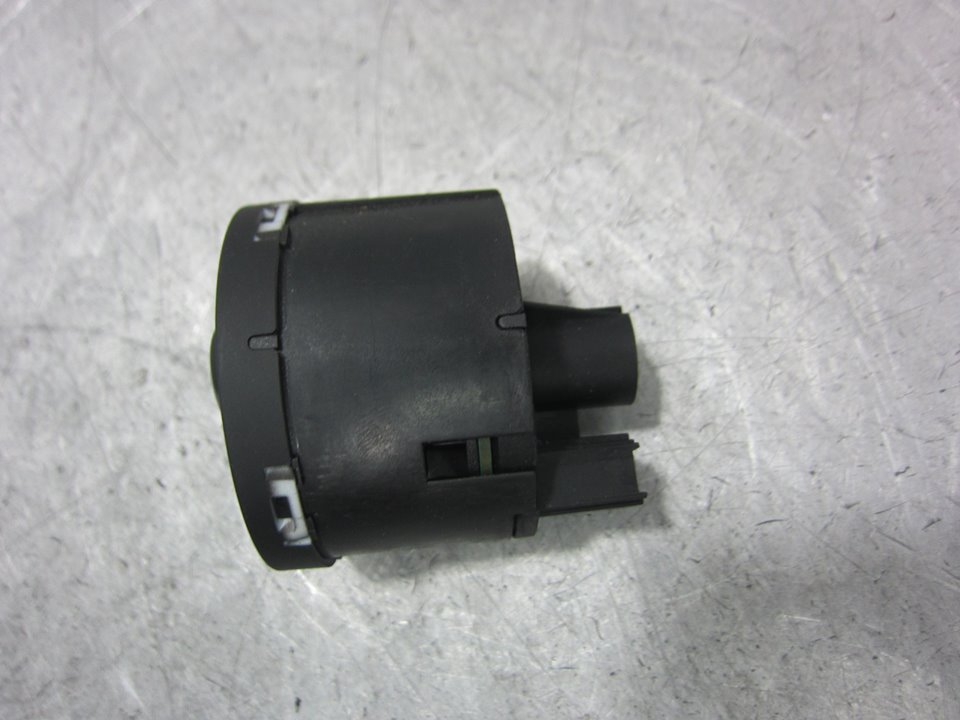 SEAT Leon 3 generation (2012-2020) Lukturu vadības slēdzis 5G0941431AH 25388586