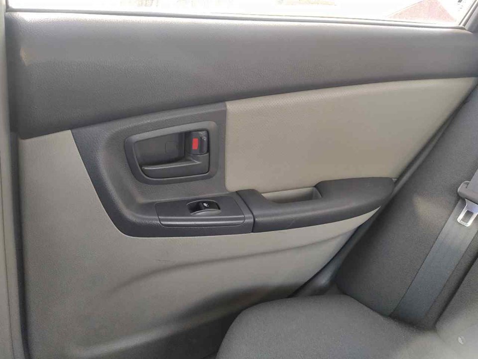 KIA Cerato 1 generation (2004-2009) Rear Right Door Panel 25359395