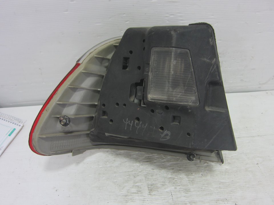 BMW 3 Series E46 (1997-2006) Rear Right Taillight Lamp 63218383100 25416408