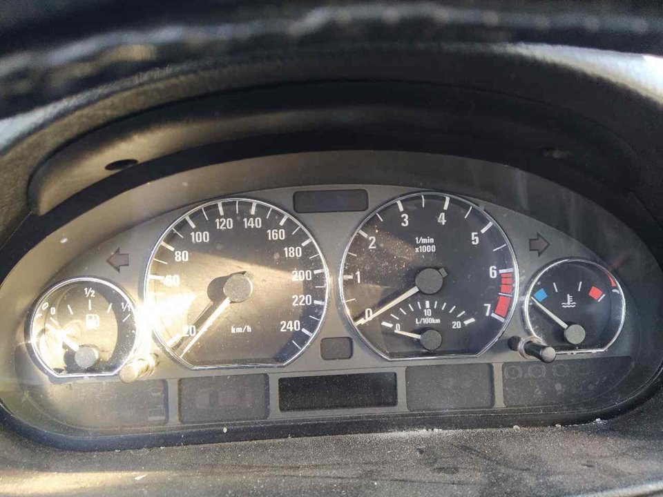 BMW 3 Series E46 (1997-2006) Speedometer 25362543