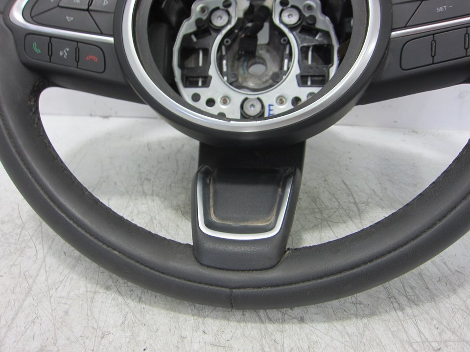 FIAT 500X 1 generation (2014-2024) Steering Wheel 07357093580 24955742