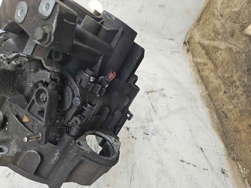 VOLKSWAGEN Golf 6 generation (2008-2015) Gearbox HDV 21326163