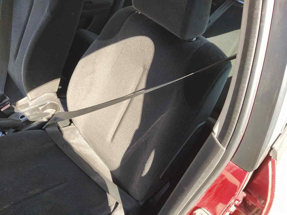 CITROËN C4 1 generation (2004-2011) Front Left Seatbelt 25323944