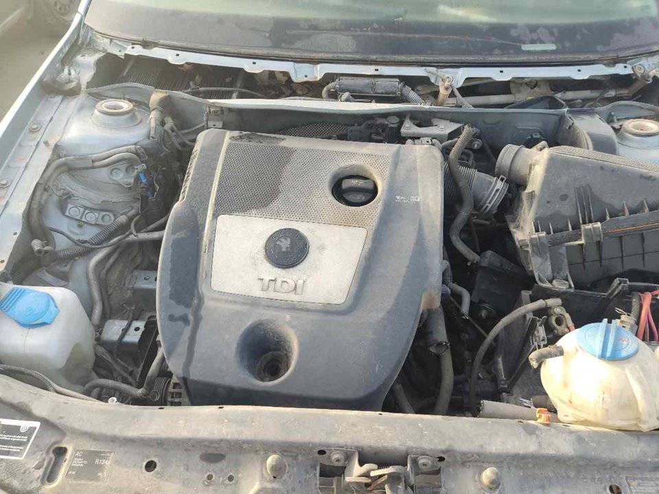 SKODA Octavia 1 generation (1996-2010) Priekšējās kreisās durvis 1U4831051 21284002