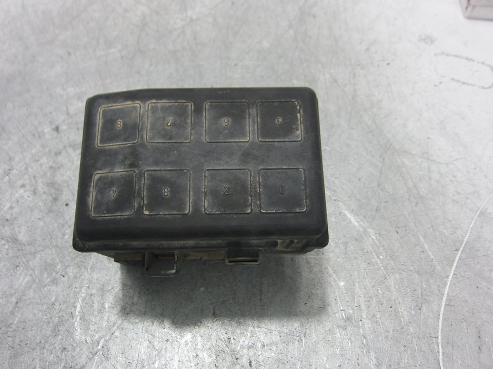 VAUXHALL 323 BA (1994-2000) Fuse Box 90560119 25422107