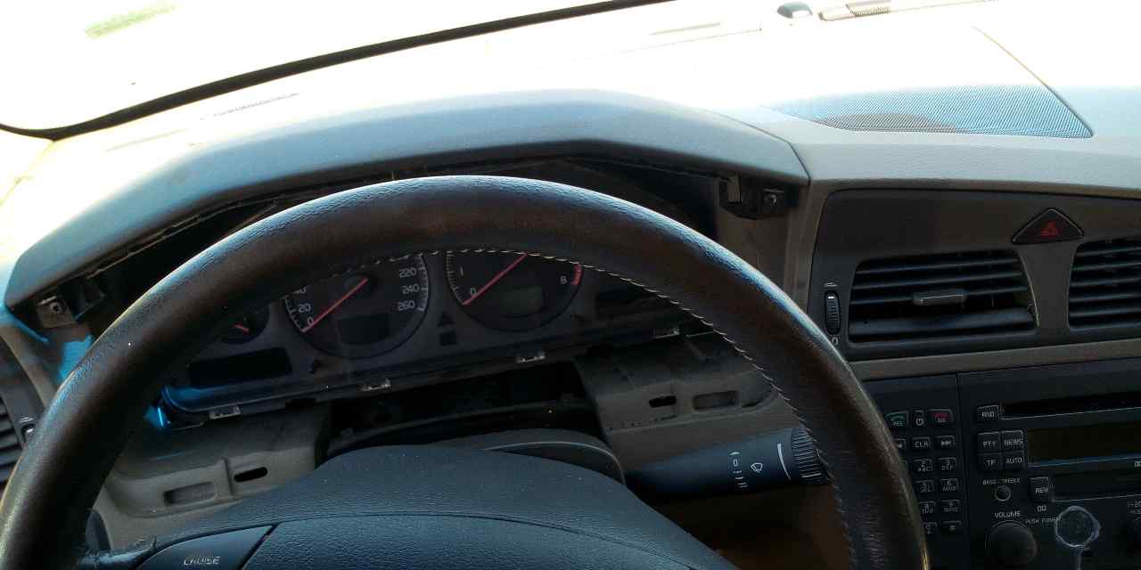VOLVO S60 1 generation (2000-2009) Steering Wheel 25440717