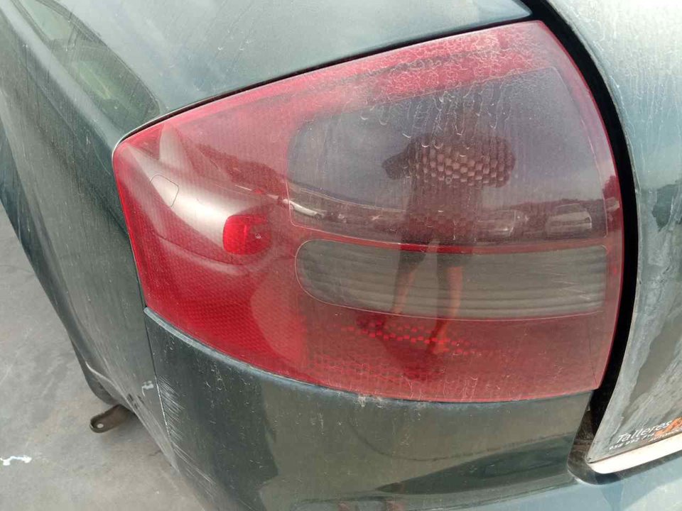 AUDI A6 C5/4B (1997-2004) Rear Left Taillight 25414561