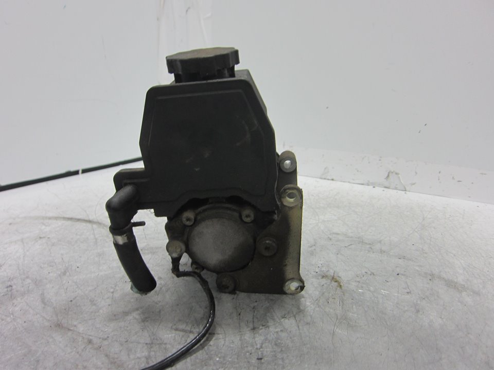 MERCEDES-BENZ Power Steering Pump 0024662901 24816333
