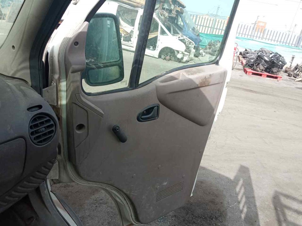 OPEL Movano 1 generation (A) (1998-2010) Front Right Door Panel 25419652