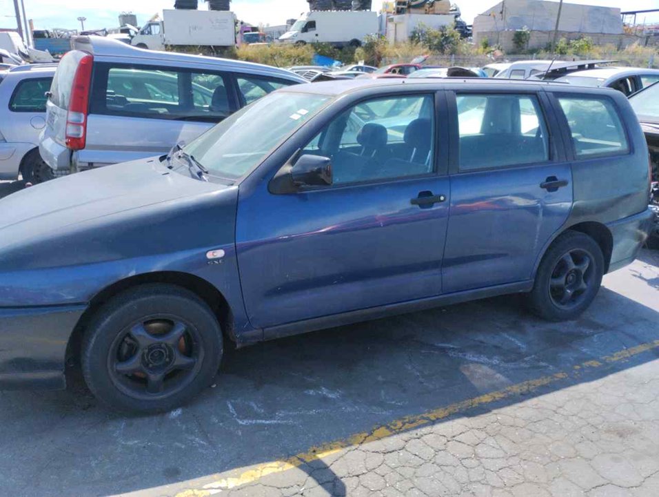 SEAT Cordoba 1 generation (1993-2003) Rear Left Door Window 43R000981 25329199