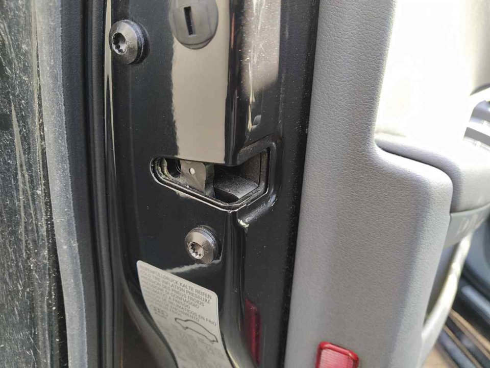AUDI A4 B8/8K (2011-2016) Front Left Door Lock 24960720