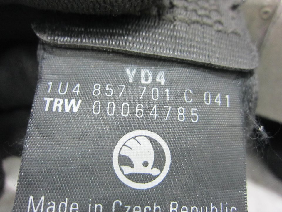 SKODA Octavia 2 generation (2004-2013) Priekinis kairys saugos diržas 1U4857701C 24908569