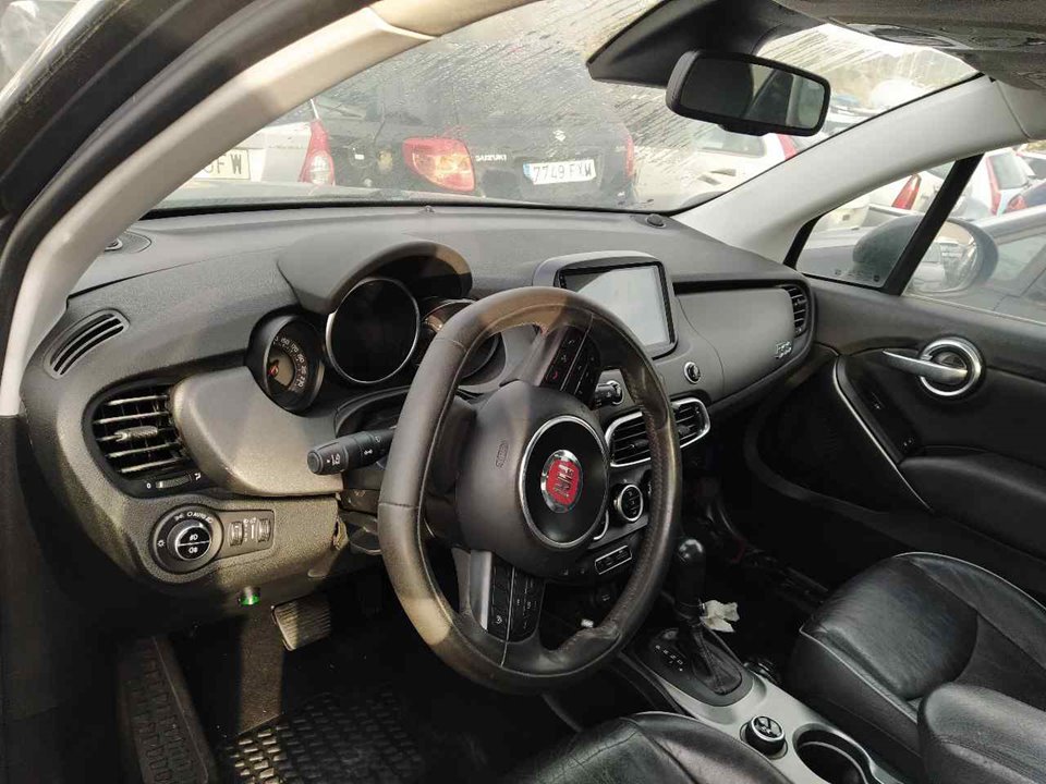 FIAT 500X 1 generation (2014-2024) Galinių kairių durų moldingas 25375221