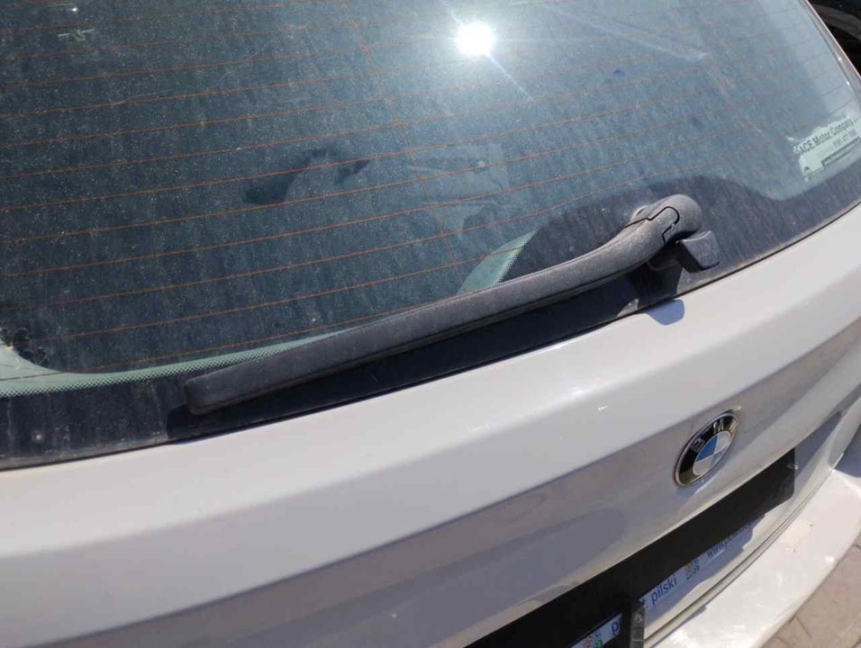 BMW 5 Series F10/F11 (2009-2017) Рамо за чистачка на прозореца на задната врата 25428388