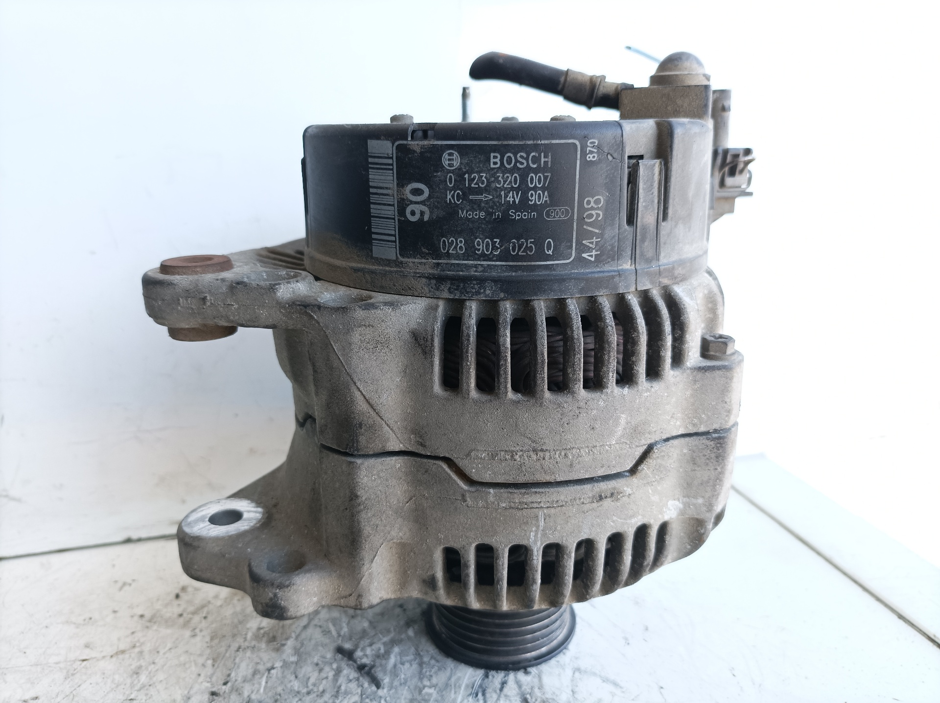 PORSCHE Cordoba 1 generation (1993-2003) Alternator 028903025Q 21281380