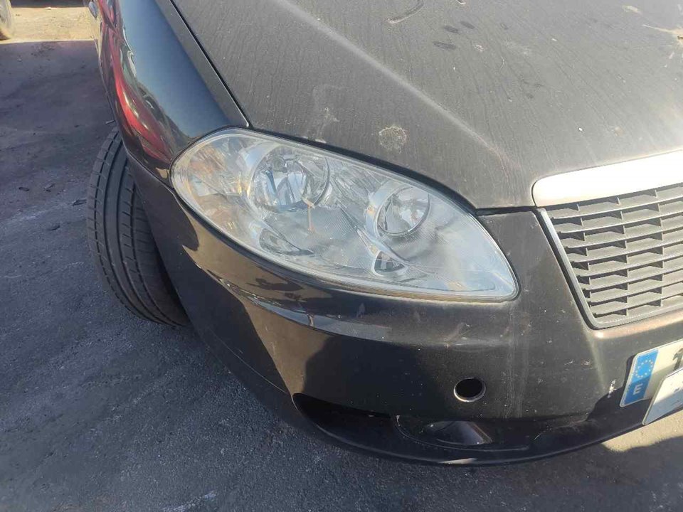 FIAT Croma 194 (2005-2011) Priekšējais labais lukturis 25438883