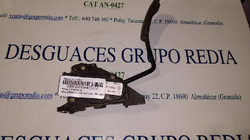 OPEL Vivaro A (2002-2006) Throttle Pedal 21273729