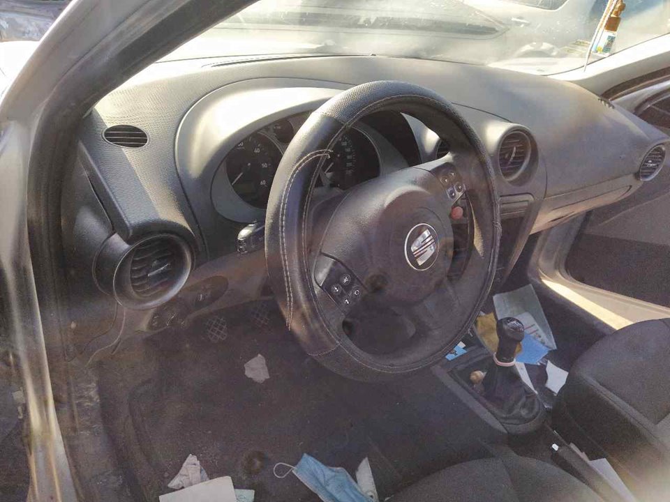 SEAT Ibiza 3 generation (2002-2008) Передняя панель салона 25360177