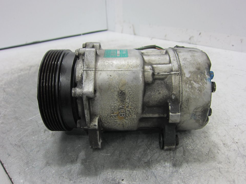 VOLKSWAGEN Passat B5 (1996-2005) Air Condition Pump 1J0820803 24963706