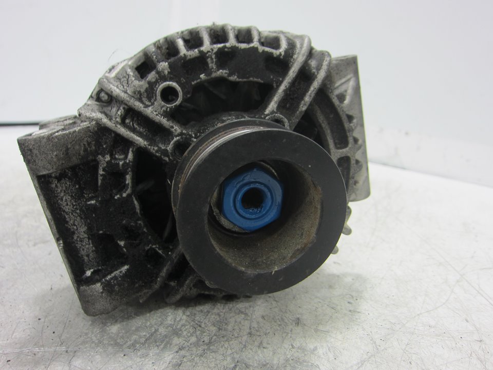 RENAULT Megane 1 generation (1995-2003) Alternator 0124325031 21918286