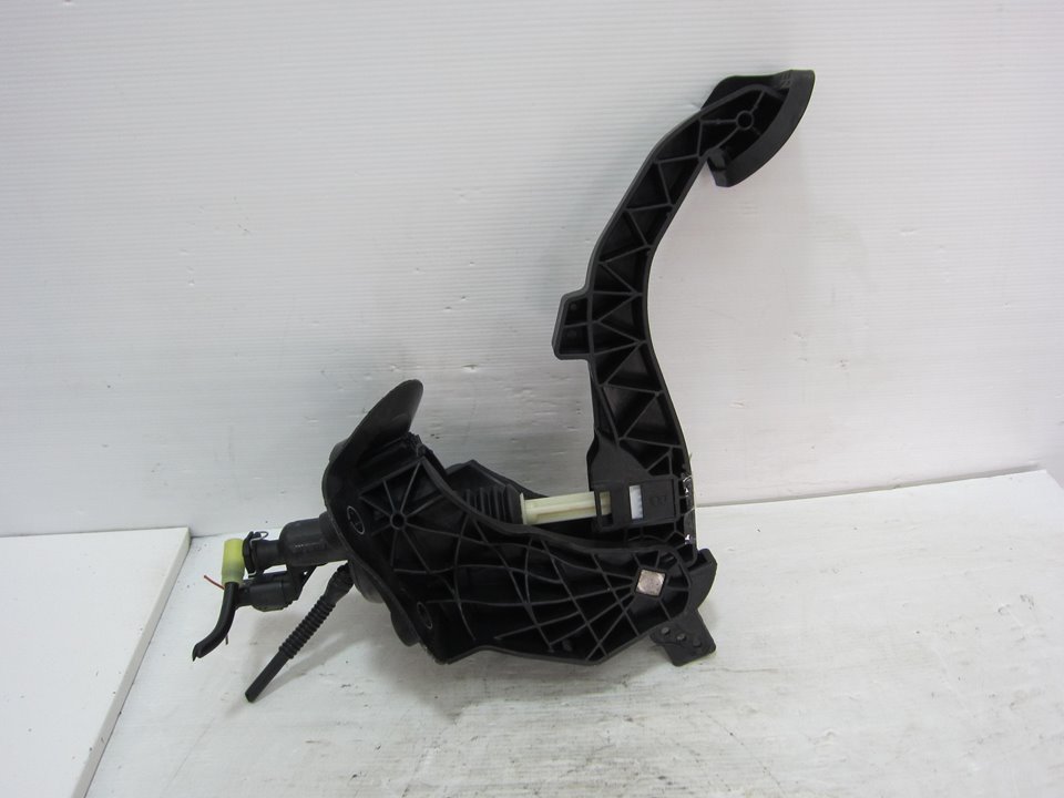 CITROËN C5 AirCross 1 generation (2017-2024) Clutch Pedal 9676728880 24934481