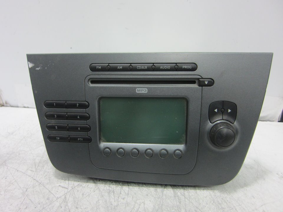 SEAT Toledo 3 generation (2004-2010) Muzikos grotuvas be navigacijos 5P1035186BN87 24940720