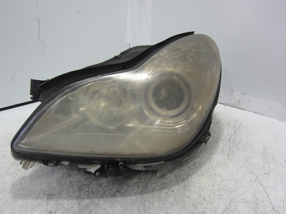 MERCEDES-BENZ CLS-Class C219 (2004-2010) Fram vänster strålkastare A0038205826 24963130