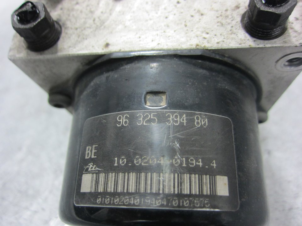 PEUGEOT 206 1 generation (1998-2009) ABS pump 9632539480 25373418