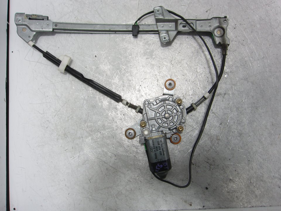 AUDI 100 4A/C4 (1990-1994) Front Right Door Window Regulator 4A0837398A 24775374