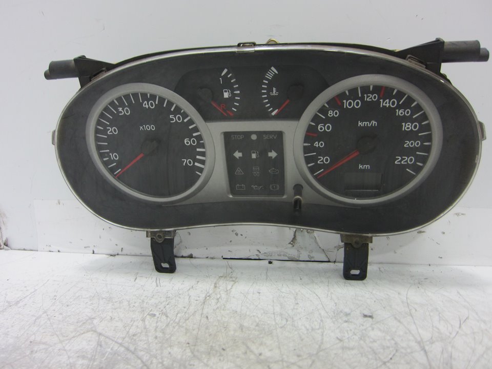 RENAULT Clio 3 generation (2005-2012) Hastighetsmätare P8200261102 24935213