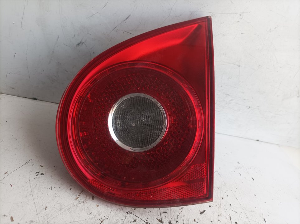 VOLKSWAGEN Golf Plus 2 generation (2009-2014) Rear Right Taillight Lamp 1K6945094G 25762352