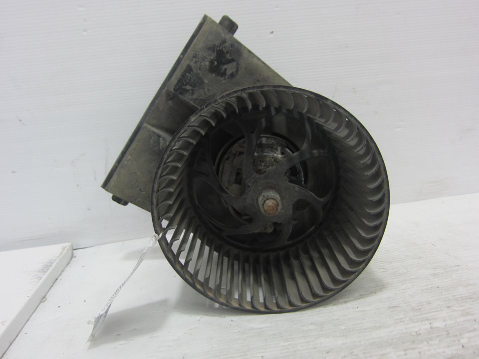 AUDI A3 8L (1996-2003) Fűtésventilátor 1J1819021A 21132088