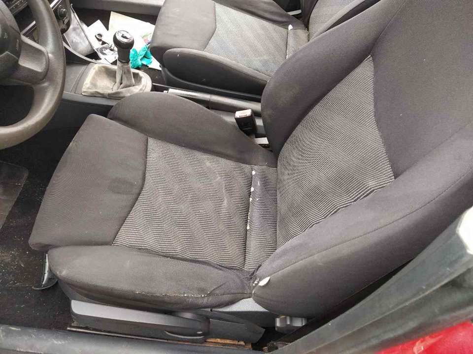 SEAT Ibiza 3 generation (2002-2008) Siège avant gauche 25335921