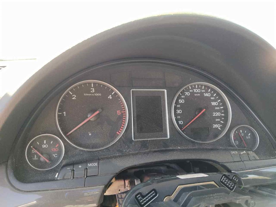 AUDI A4 B6/8E (2000-2005) Speedometer 25377107