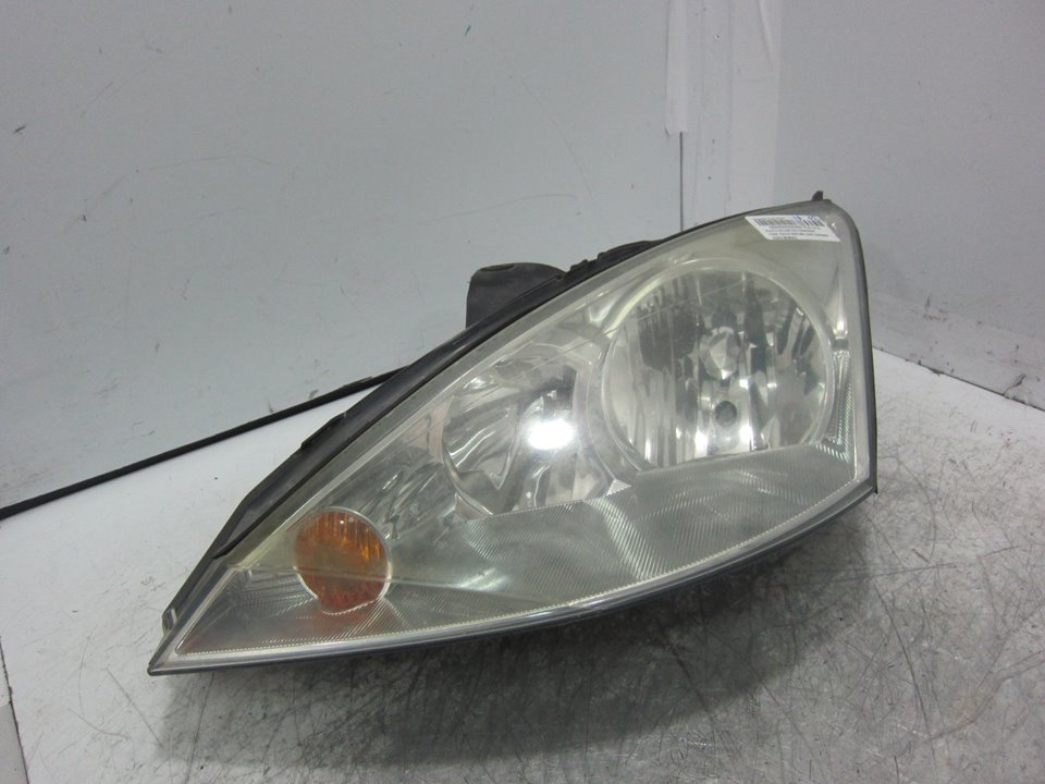 FORD Focus 1 generation (1998-2010) Front left turn light 2M5113W030 21277130