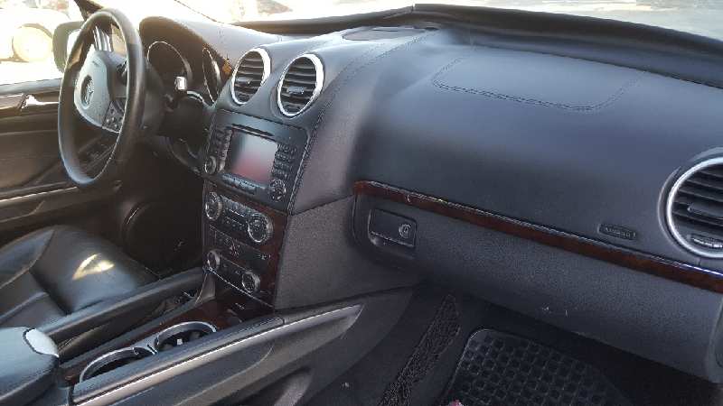 MERCEDES-BENZ GL-Class X164 (2006-2012) Steering Wheel Slip Ring Squib A1714640518 24880074