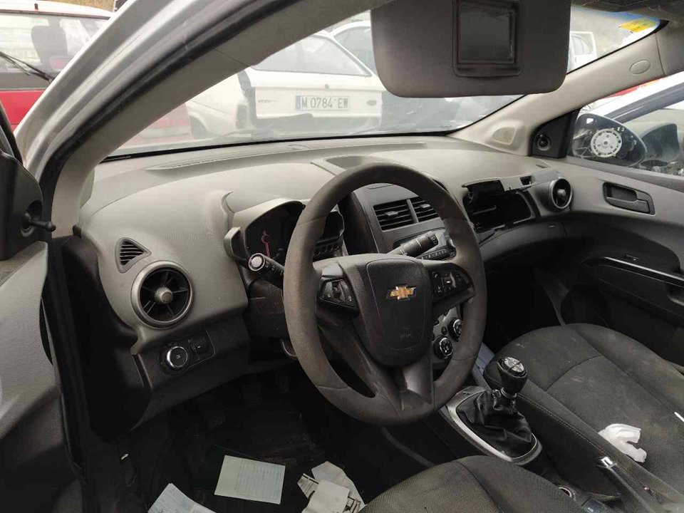 CHEVROLET Aveo T300 (2011-2020) Кнопка стеклоподъемника передней правой двери 25780232