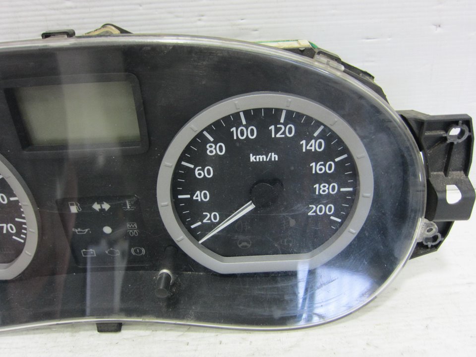 DACIA Logan 1 generation (2004-2012) Speedometer P8200377739 24964985