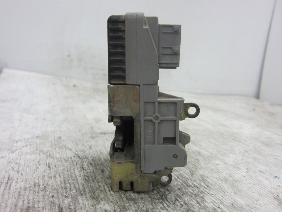 PEUGEOT 406 1 generation (1995-2004) Serrure de porte avant gauche PBTL2 24962585