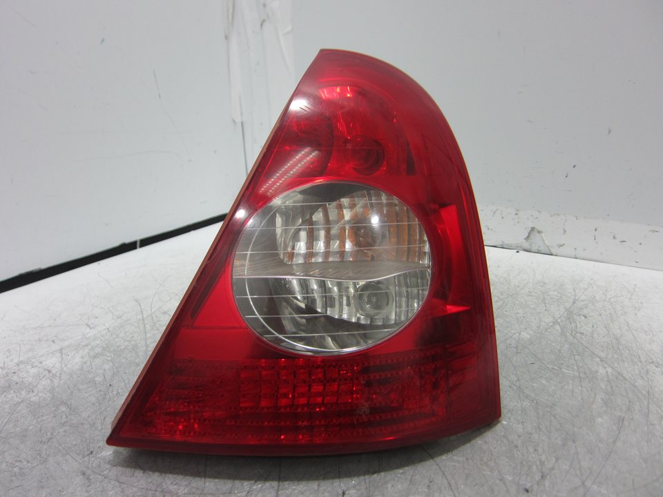 RENAULT Clio 3 generation (2005-2012) Rear Right Taillight Lamp 8200071414 25064107