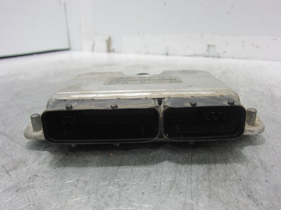 DAIHATSU Galaxy 1 generation (1995-2006) Блок за управление на двигателя ECU 0281010309 25331807