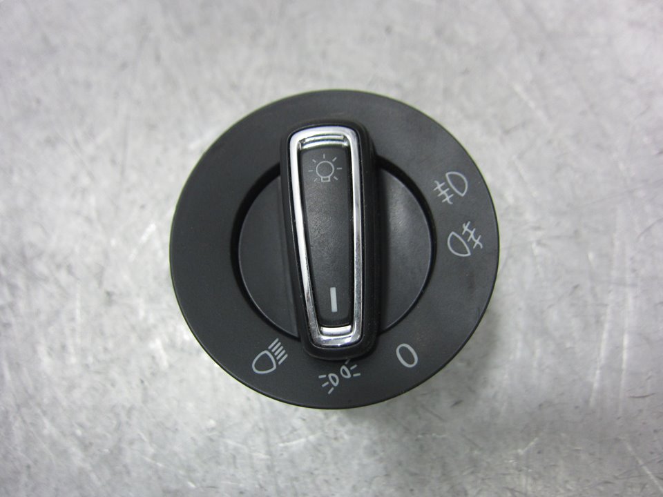 SEAT Leon 3 generation (2012-2020) Lukturu vadības slēdzis 5G0941431AH 25388586