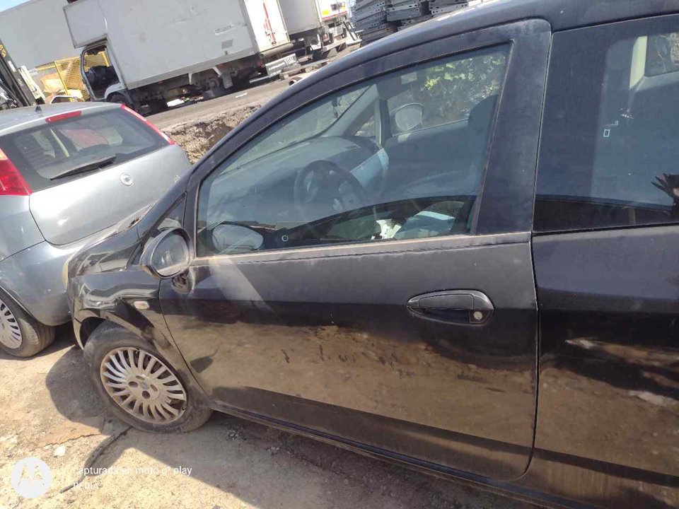 FIAT Punto 3 generation (2005-2020) Front Left Door 25342920