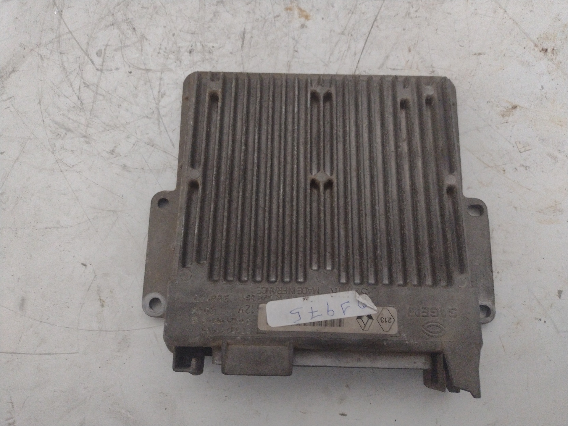 RENAULT Clio 3 generation (2005-2012) Engine Control Unit ECU 7700111151 24881365