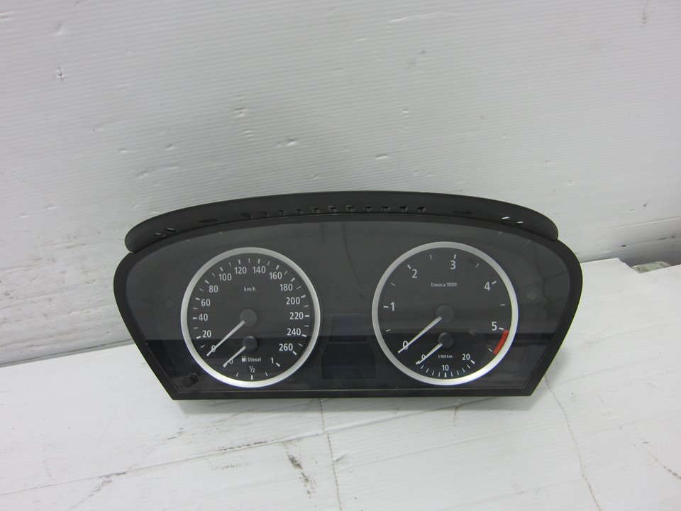 BMW 5 Series E60/E61 (2003-2010) Spidometras (Prietaisų skydelis) 62116983153 24387903