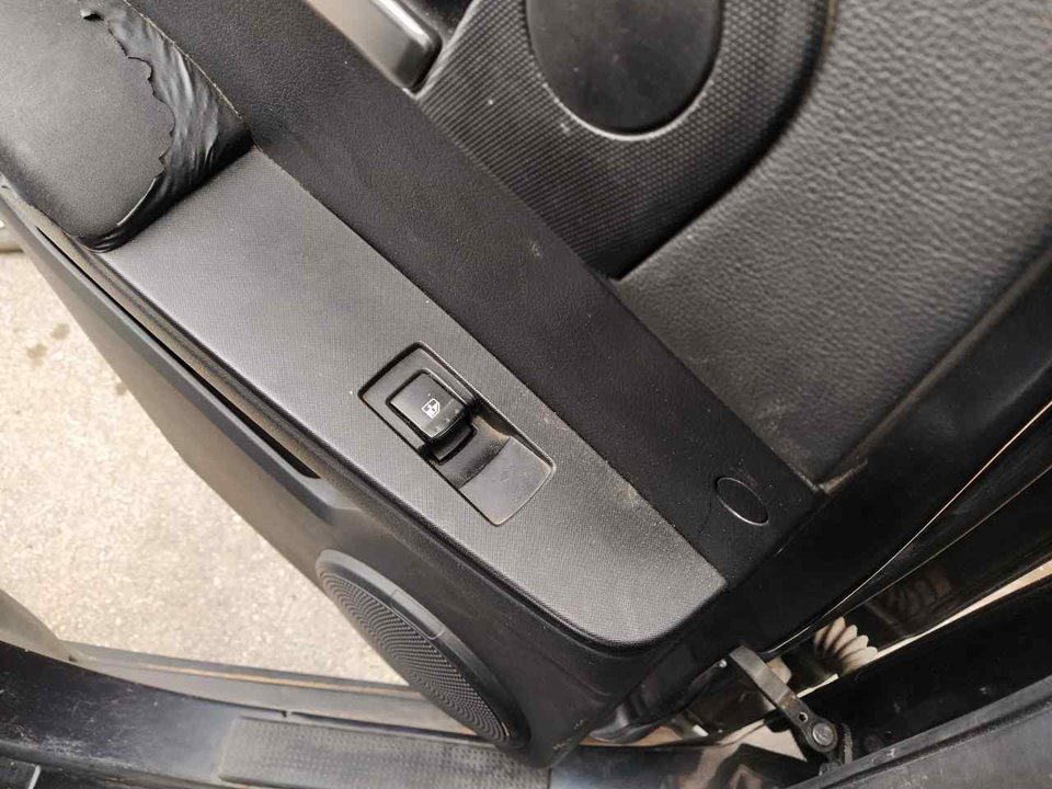 SSANGYONG Kyron 1 generation (2005-2015) Rear Right Door Window Control Switch 25369979