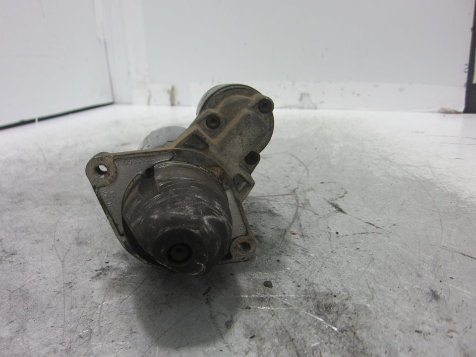 RENAULT Corsa C (2000-2006) Startmotor 0001107429 24830263