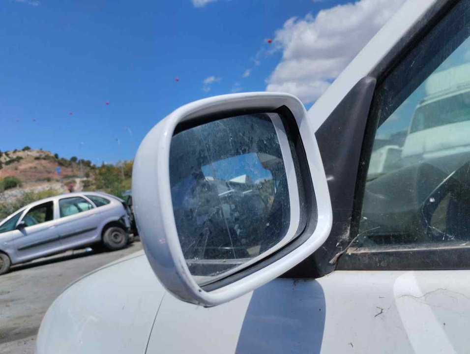 SEAT Ibiza 2 generation (1993-2002) Зеркало передней левой двери 015863 25323806