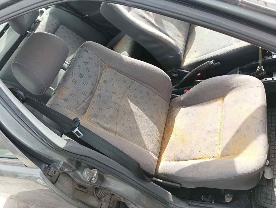 LEXUS Ibiza 2 generation (1993-2002) Front Right Seat 25337934